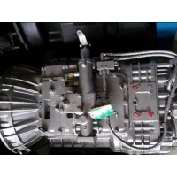 法士特12JSD200T變速箱總成