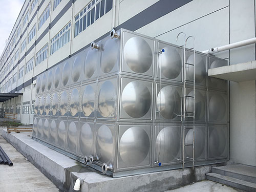 鹽城方形不銹鋼水箱價格,水箱