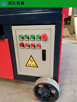 鋼管調直除銹一體機鋼管調直除銹一體機安徽多功能鋼管調直除銹一體機生產廠家,鋼管調直除銹一體機