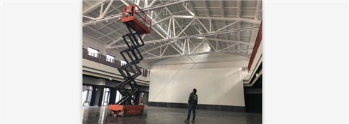 嘉定區進口登高設備搖臂車專業租賃,搖臂車