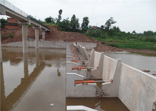 杭州液壓翻板閘門設計,翻板閘門