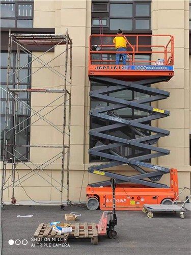 專用剪刀車維修,剪刀車