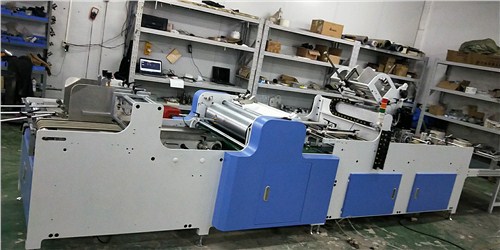 自動貼窗機(jī),貼窗機(jī)