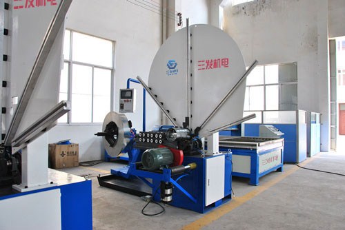 廣西***螺旋風管機哪家強,螺旋風管機